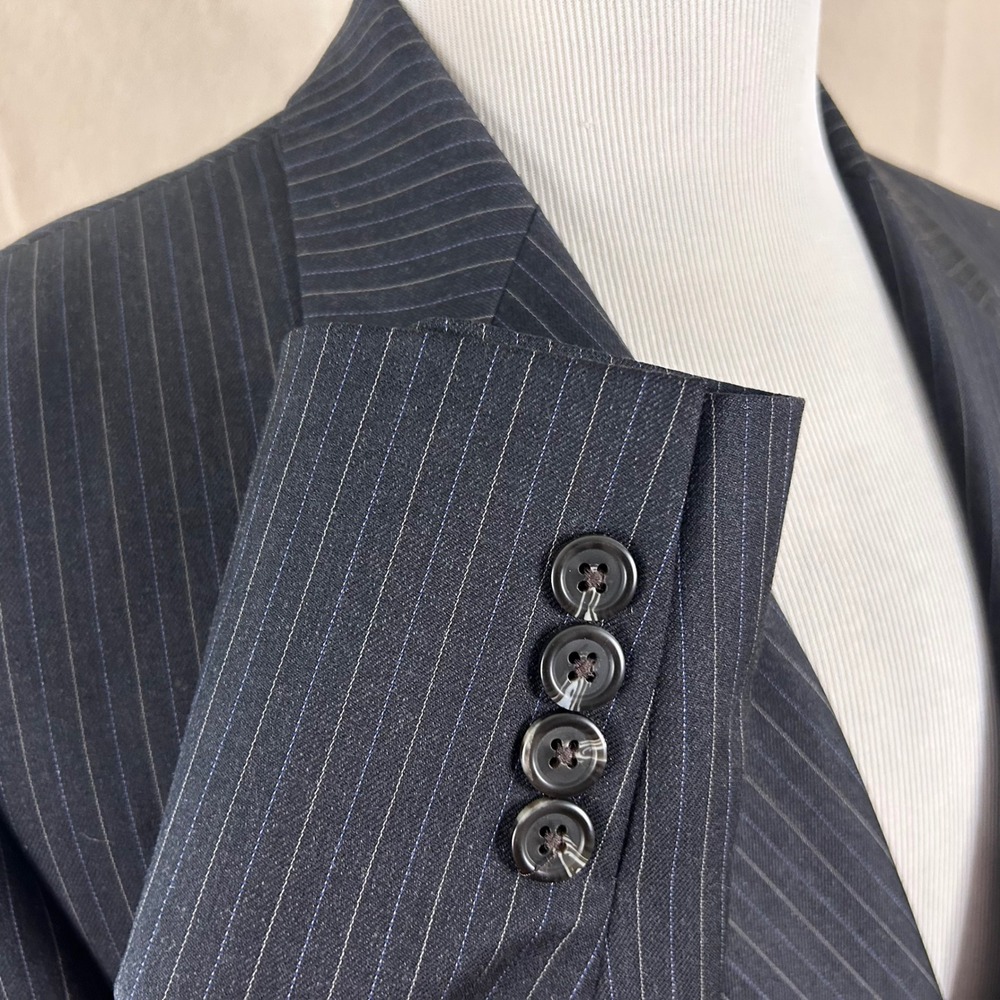 LRL Ralph Lauren 42S Suit 34x30 100% Wool Charcoal Pinstripe Two Button Vented - Picture 6 of 16